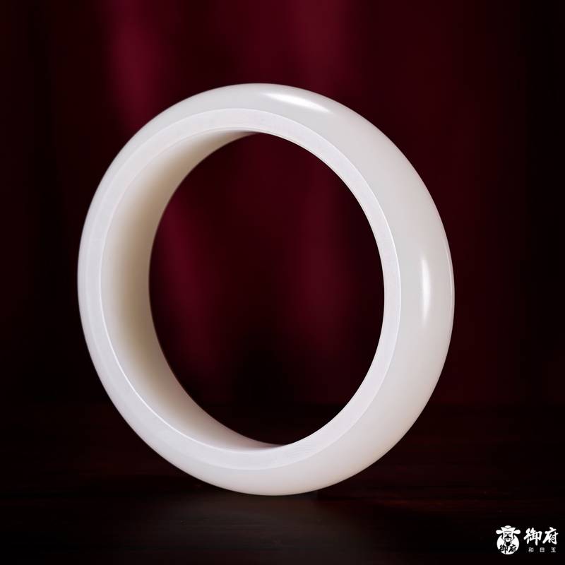 Xinjiang Hetian White Jade Seed Bangle, 58 mm, natural Hetian jade bangle